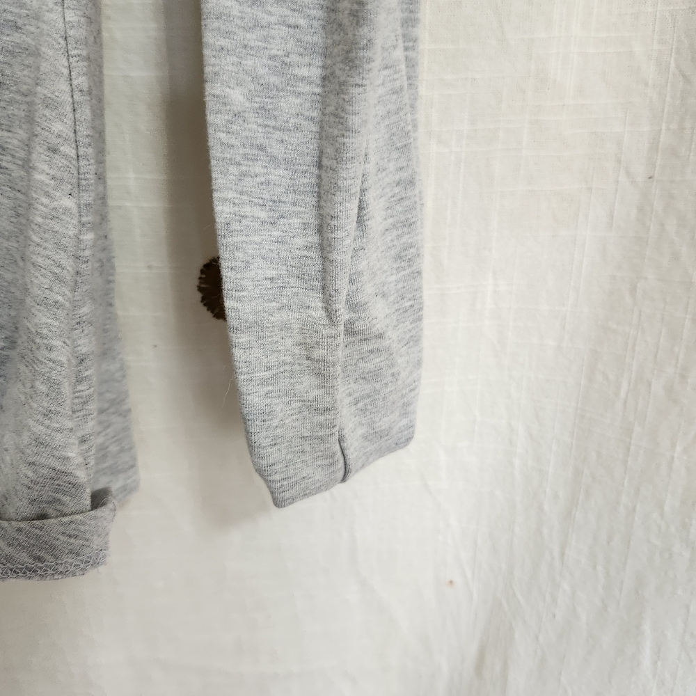 Express - Gray Ruched V-Neck Top - Picture 2 of 7
